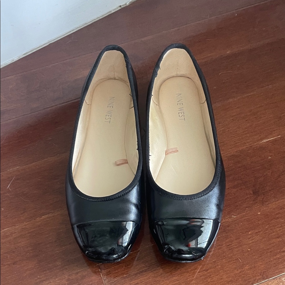 Nine West Black Women's Leather Ballet Flats with Patent Cap Toe